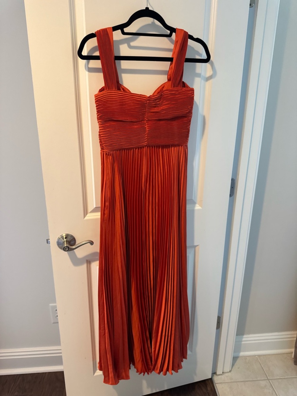 AMUR Giselle Rust Terracotta Pleated Midi Dress | Size 4 - Picture 6 of 8